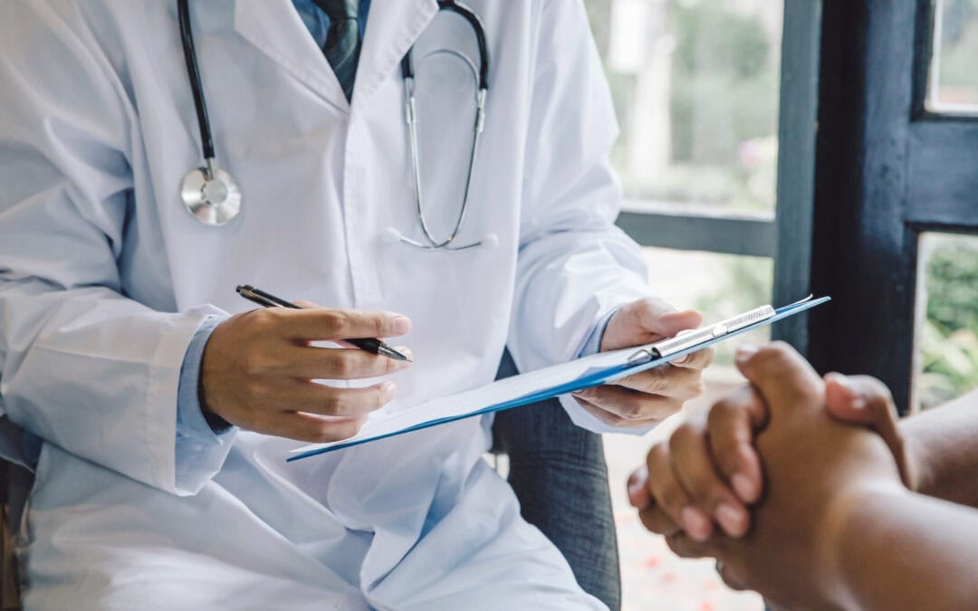 Doctor giving a consultation to a patient